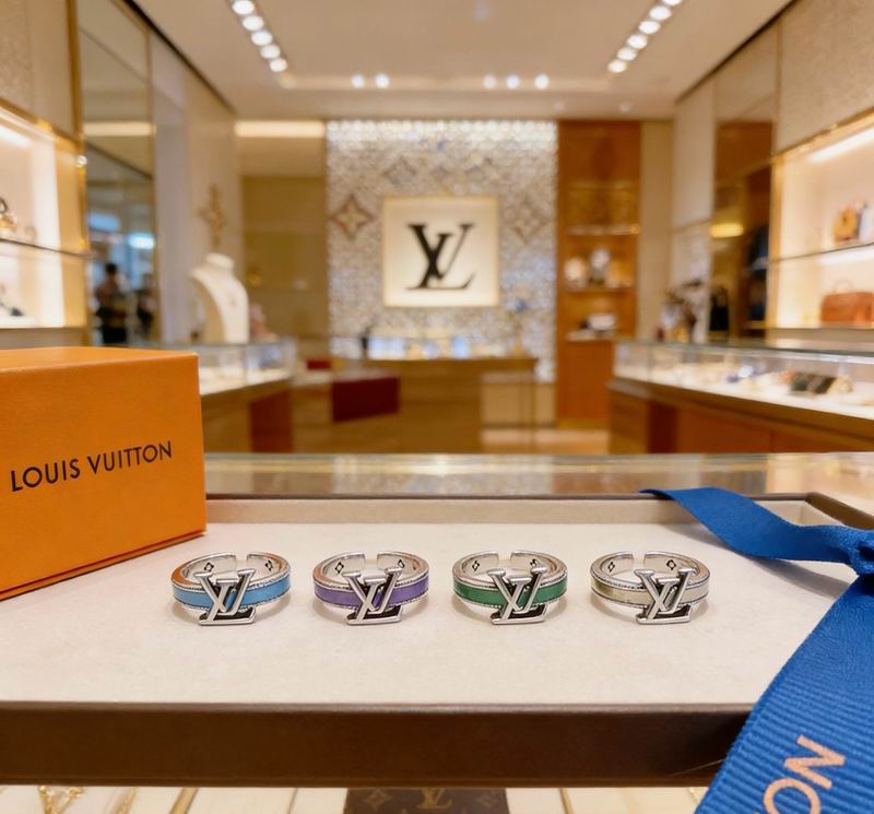 LV Ring 05yxs20